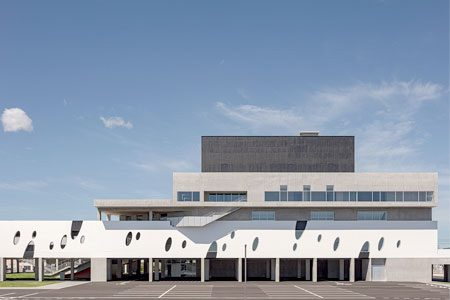 氷見市芸術文化館